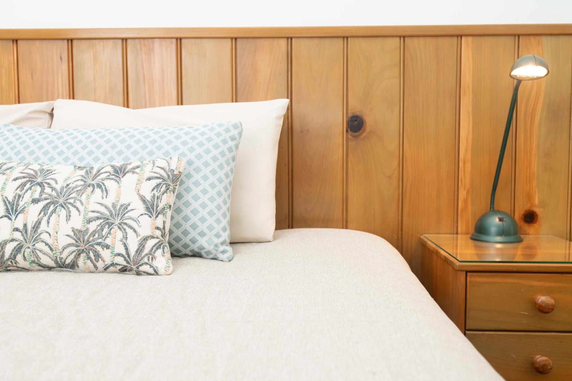 Ocean Breeze Cottages Burnt Pine Esterno foto