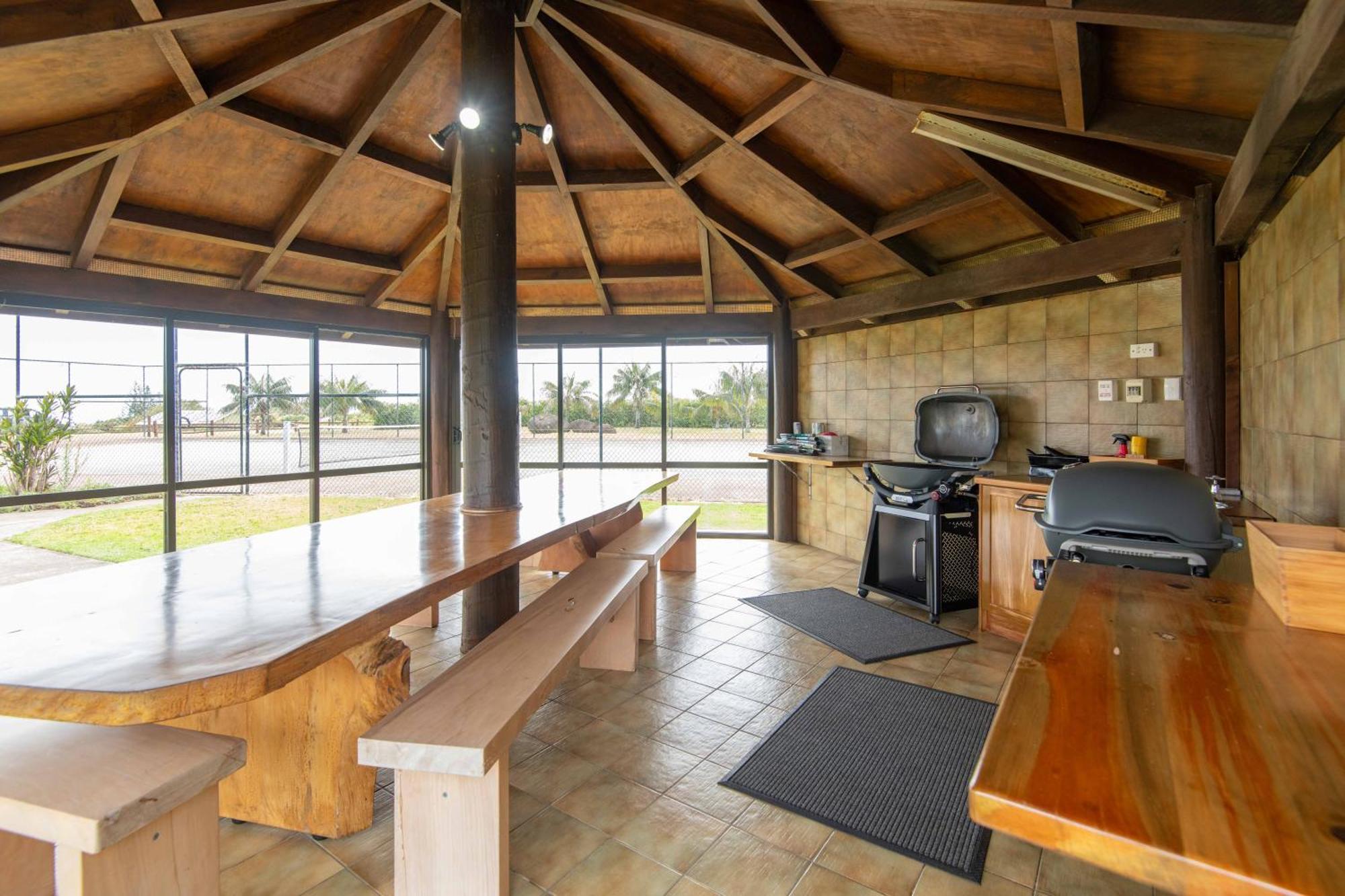 Ocean Breeze Cottages Burnt Pine Esterno foto