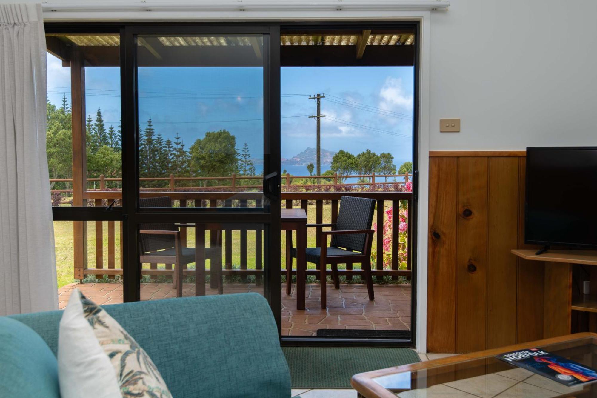 Ocean Breeze Cottages Burnt Pine Esterno foto